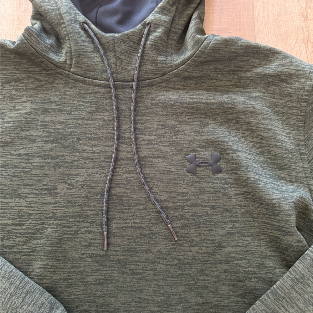 Under Armour Cold Gear Hoodie - Picture 2 of 3